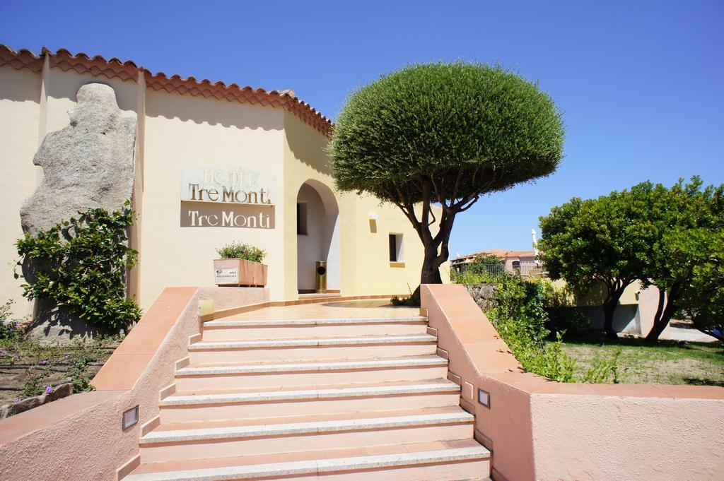 Godo Beach Hotel Baja Sardinia Exterior photo